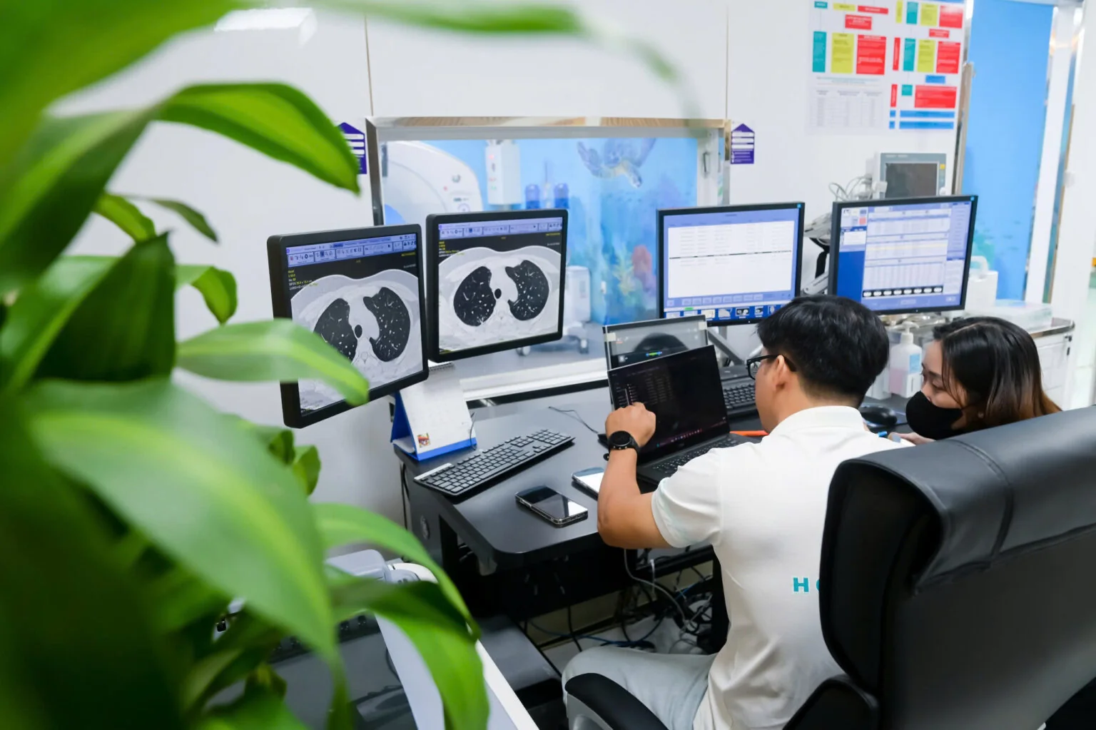 Kỹ thuật viên chụp CT